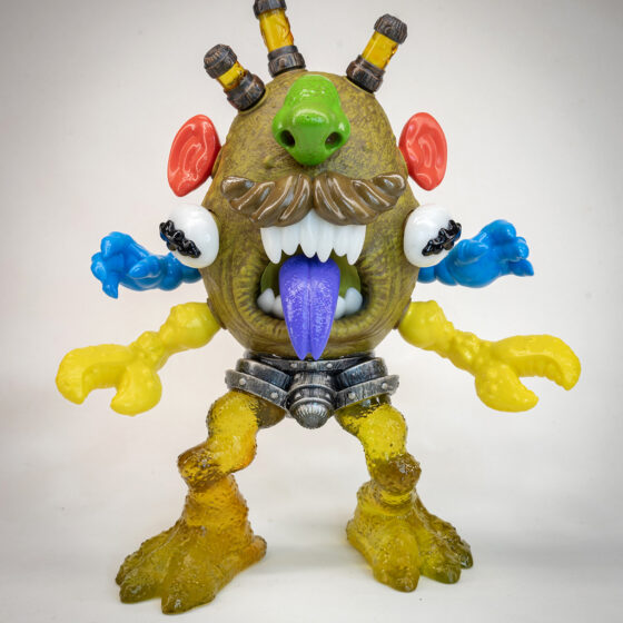MR MUTATO HEAD