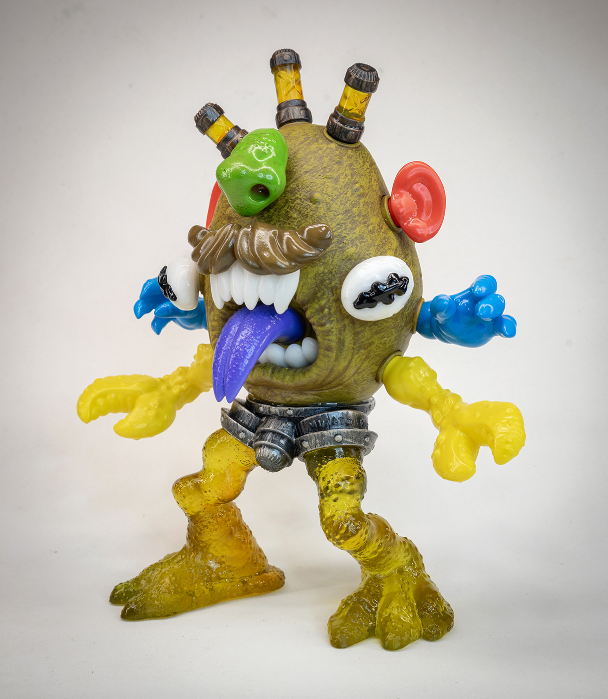 MR MUTATO HEAD - Image 3